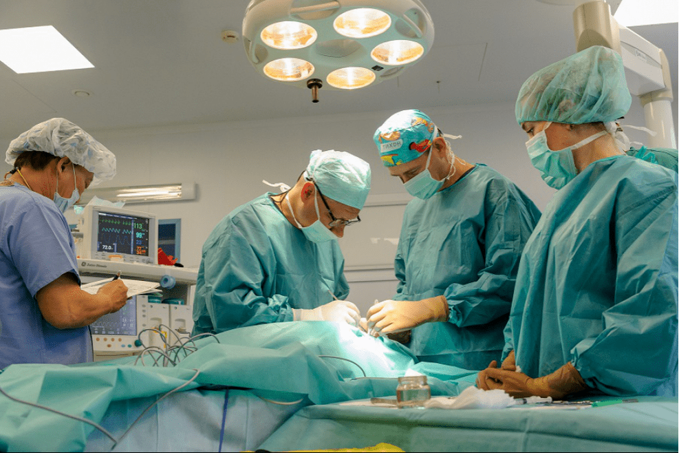 chirurgische Behandlung von Prostatitis